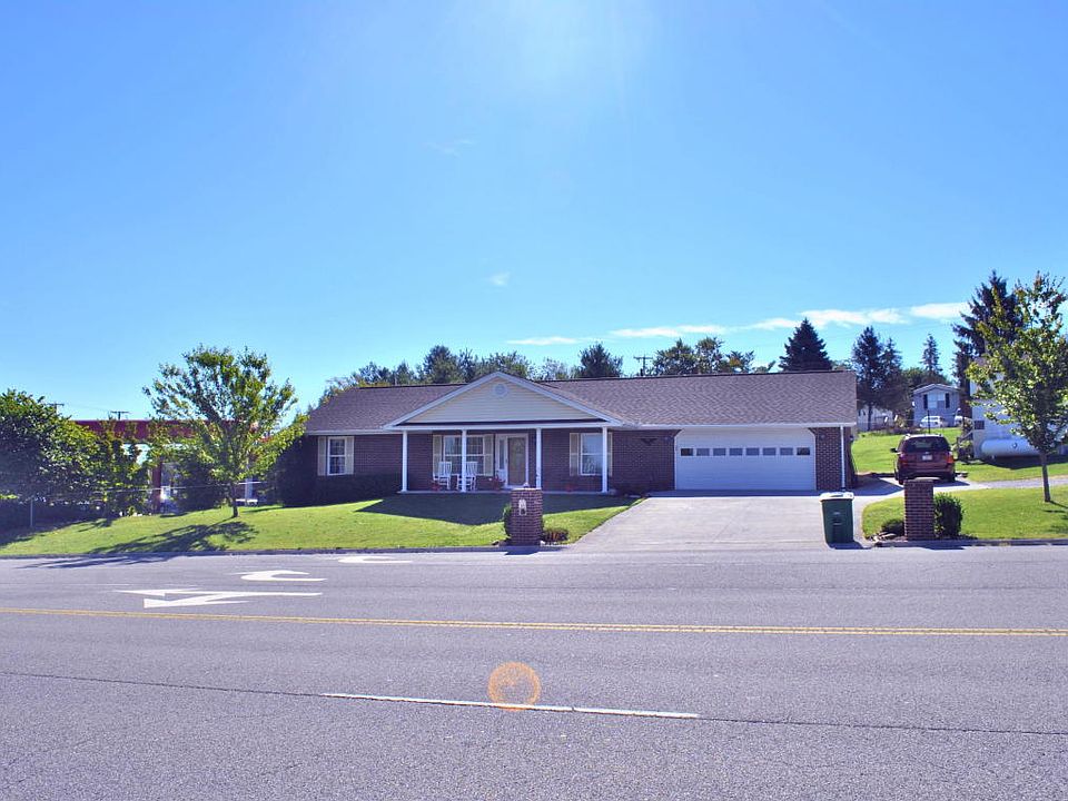 1st image of 35 Farmview St