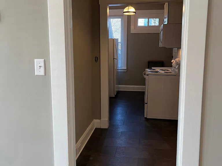 3633 Besuden Ct #1 — Photo 7