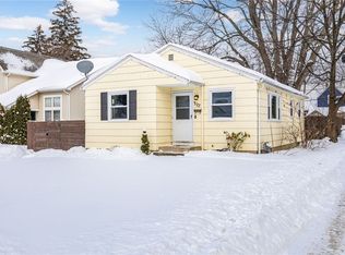 327 Estall Rd, Rochester, NY 14616