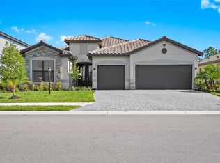 15529 White Linen Dr, Bradenton, FL 34211