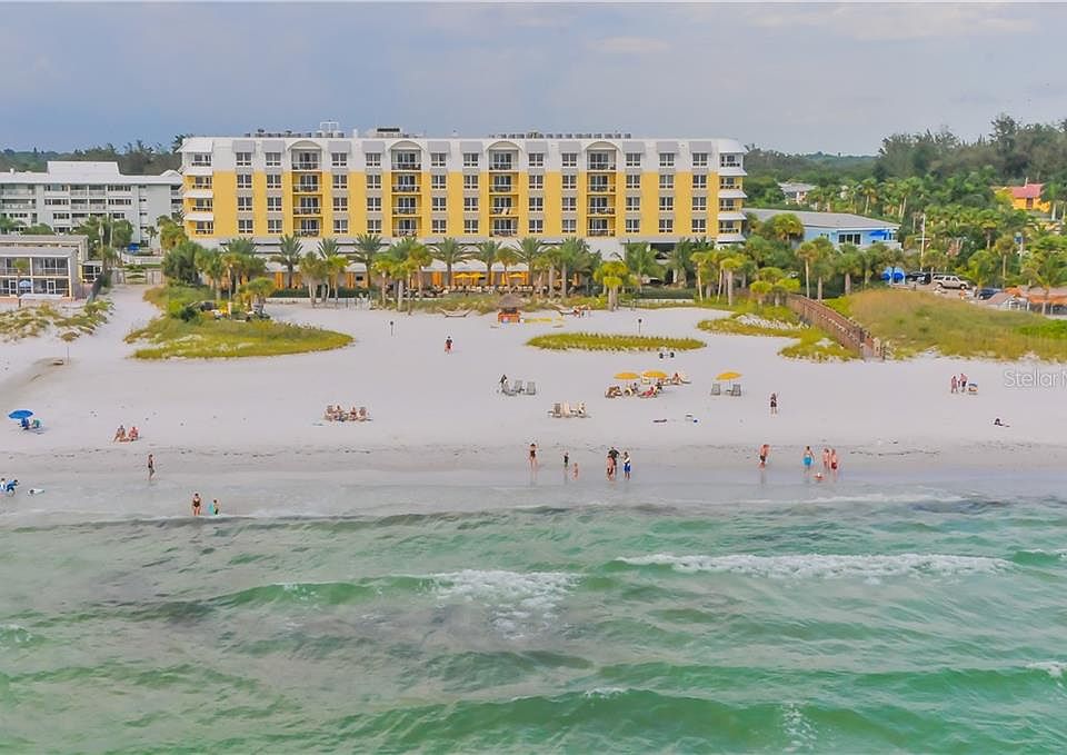 1st image of 915 Seaside Dr #405-25