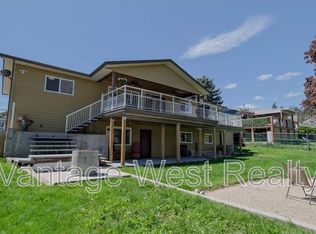 2816B Lower Glenrosa Rd, West Kelowna, BC V4T1P9