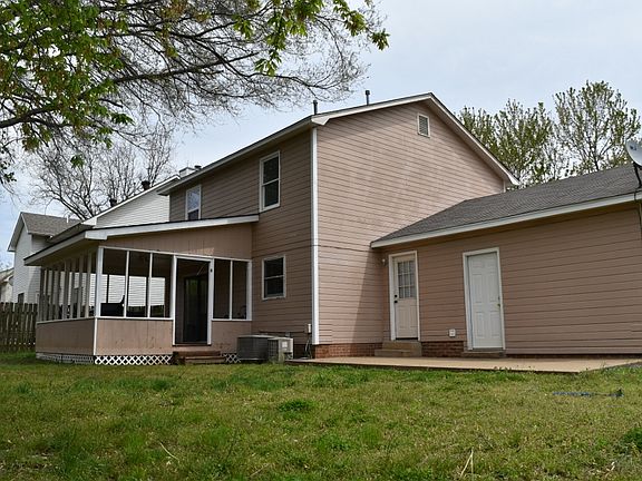 4th image of 155 Pecan Cv