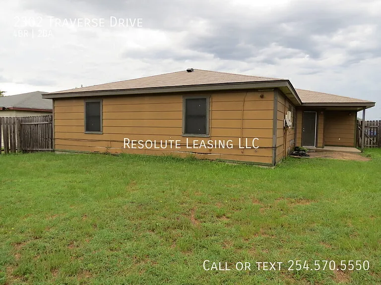 2302 Traverse Dr — Photo 21