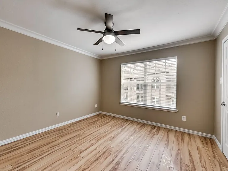 2201 Wolf St #5202 — Photo 15