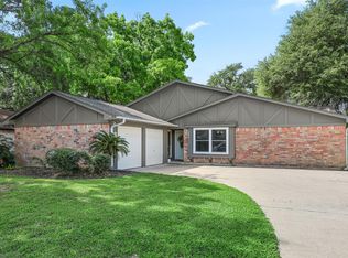1406 New Orleans St, Deer Park, TX 77536