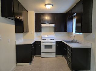1240 N Olive Ave APT H, Turlock, CA 95380