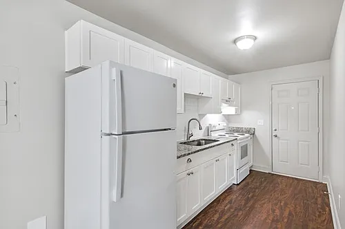 Azul Door Apartments Photo 1