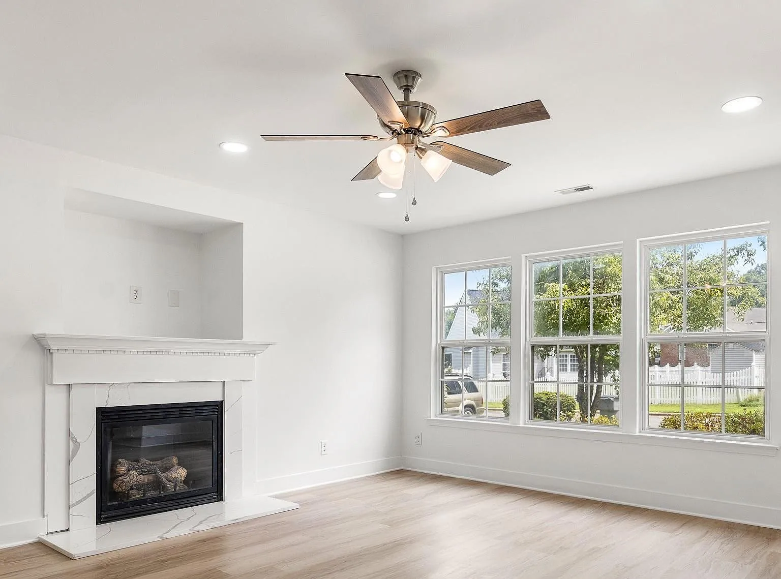 3 bed, 1507 sqft, $1,345 — Photo 3