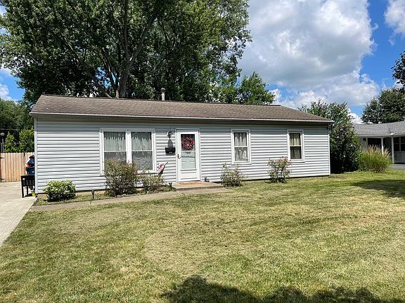 2nd image of 5676 Revere Dr