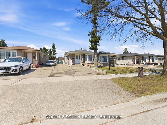 5th image of 7739 Priory Cres