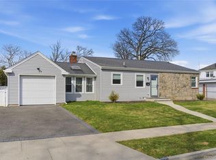 111 Shepherd Street, Rockville Centre, NY 11570