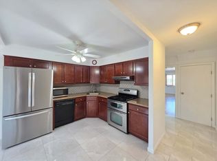 81 E Macon Ave, Staten Island, NY 10308