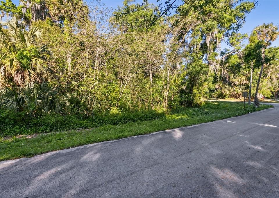 1st image of Lot 13 QUEBEC AVENUE LOT 13