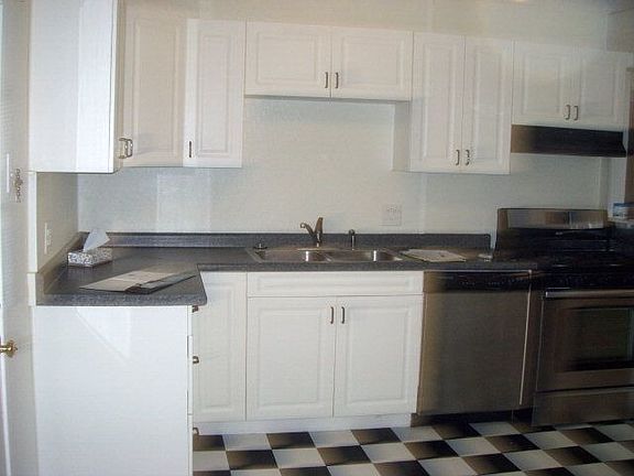 4th image of 3506 Gaston Dr
