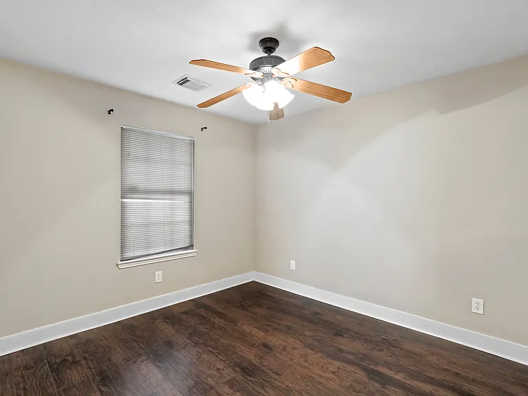 20967 Young Meadows Way — Photo 13