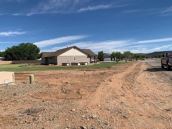 5th image of 2215 W Paso Fino Way