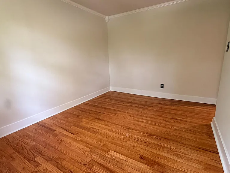 909 E Lake Ave #2 — Photo 8