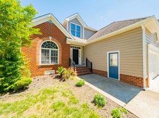 9721 Pemberton Crossing Dr, Henrico, VA 23294