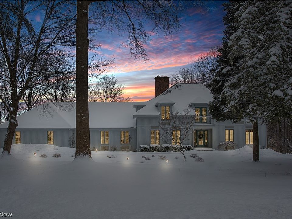 1st image of 135 Quail Hollow Ln