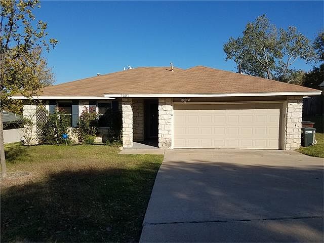 1st image of 2407 Lasso Dr