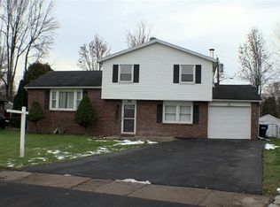 55 Morningstar Dr, Rochester, NY 14606