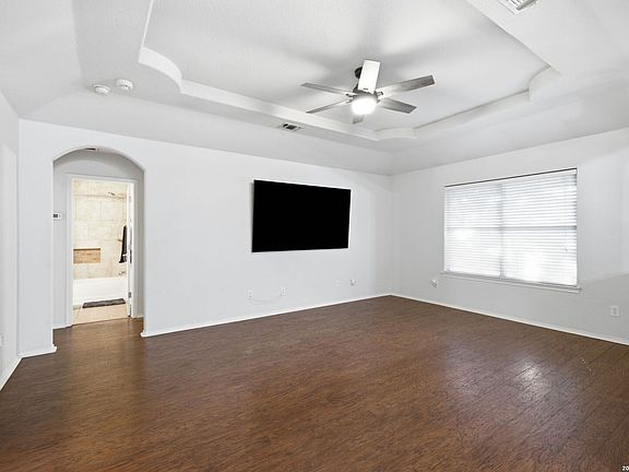 5th image of 10423 Tollow Way