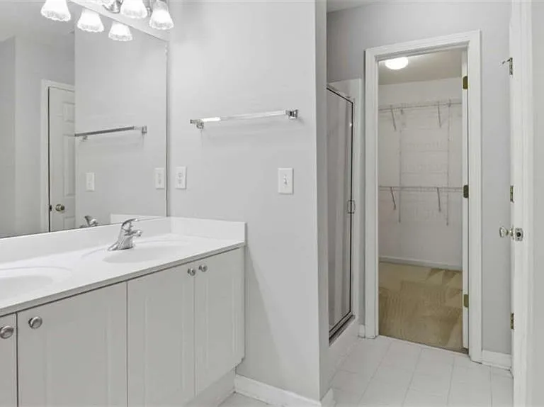 3522 Spring View Ct — Photo 12