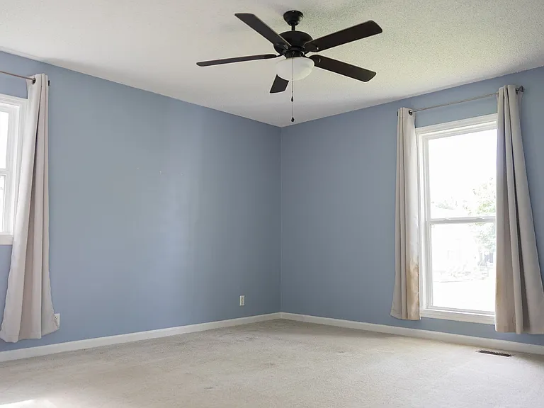 1216 Jacksons Hill Rd — Photo 4