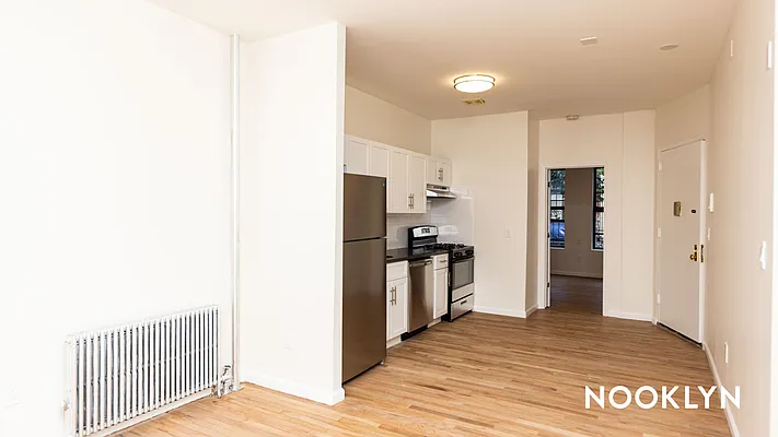 Rented by Nooklyn NYC LLC | media 7