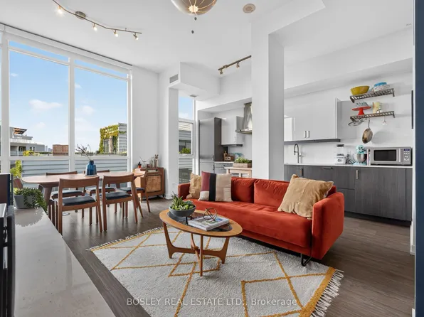 36 Howard Park Ave #801, Toronto, ON M6R 0A5