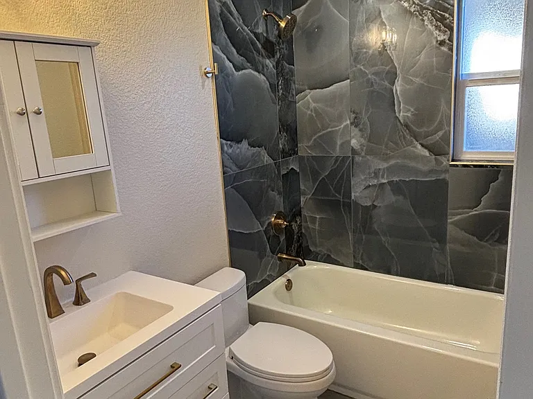 2220 Ames St #2220 — Photo 6
