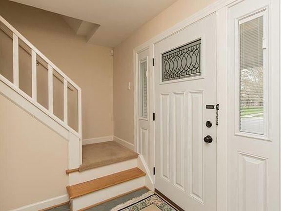 4th image of 2918 N Baylis Dr