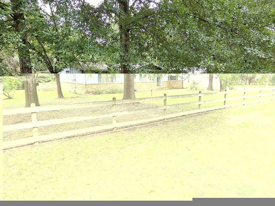 1st image of 15750 Cripple Creek Dr