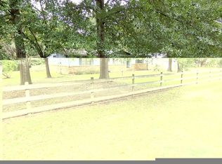 15750 Cripple Creek Dr, Tyler, TX 75703