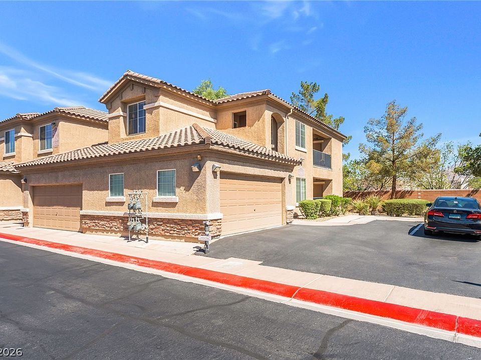 1st image of 4660 Basilicata Ln Unit 204