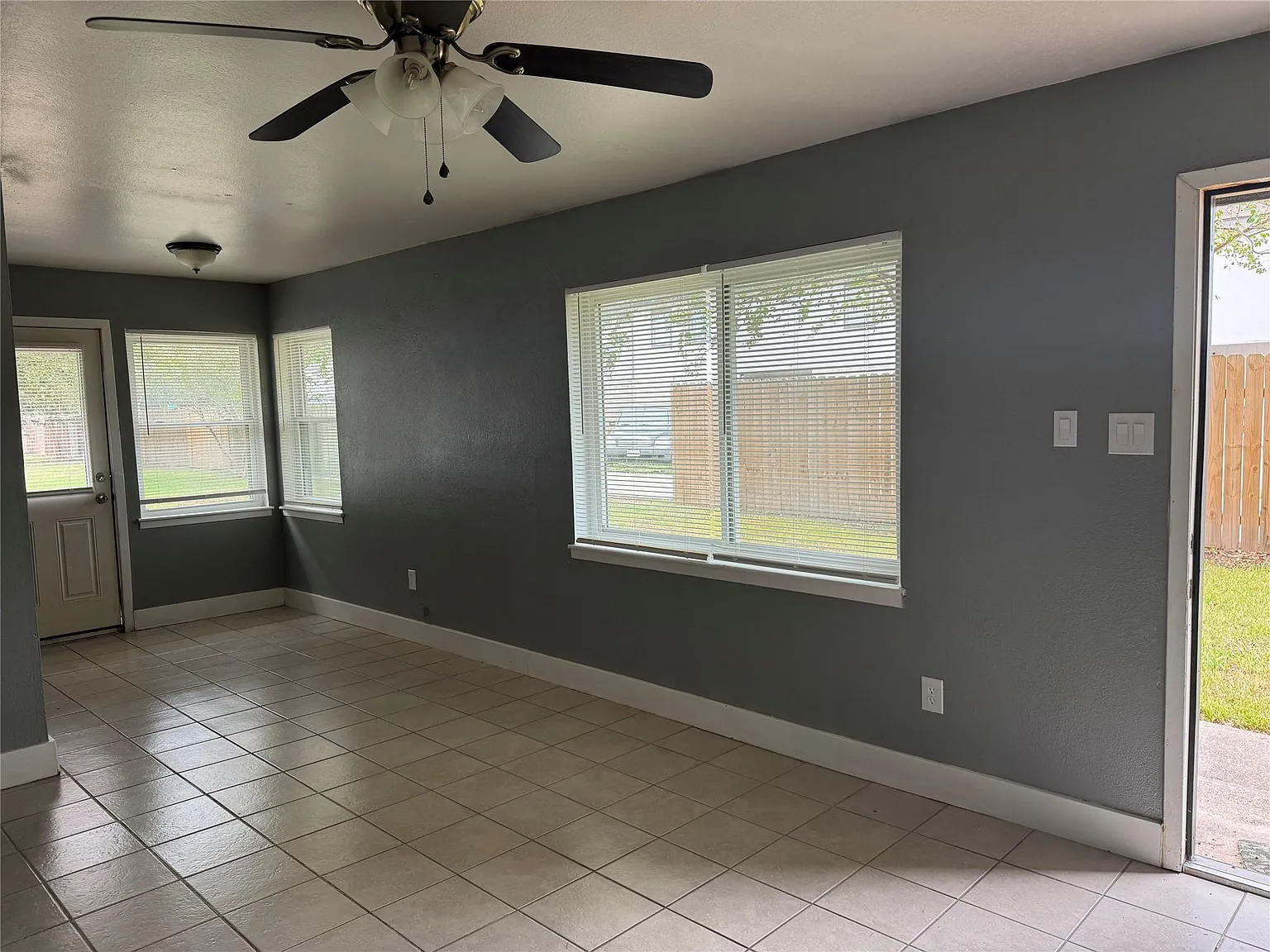 604 Wilson Rd — Photo 3