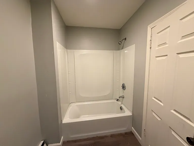1038 Main St #1-L — Photo 7
