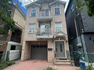 3 Montrose Ave #2, Jersey City, NJ 07307