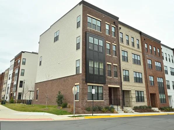 43579 Rivanna Valley Ter, Ashburn, VA 20148