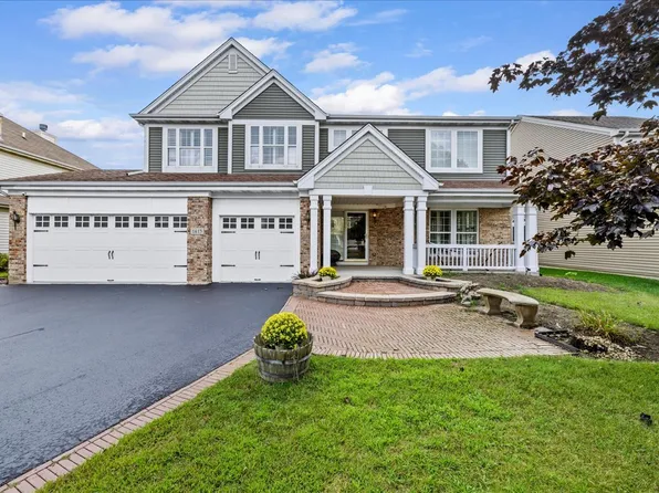 1415 Carmel Ln, Cary, IL 60013