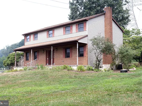 406 Miller Rd, Sinking Spring, PA 19608