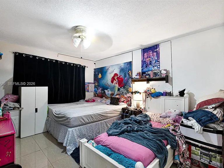 1519 NW 40th St #1 — Photo 7