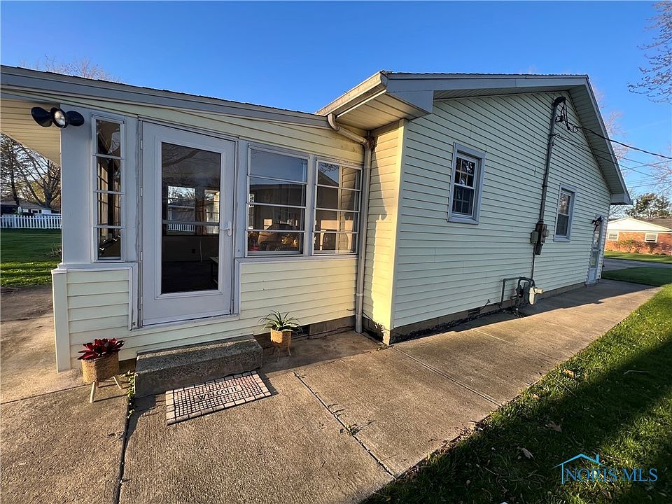 345 Welling Ave, Luckey, OH 43443 Zillow