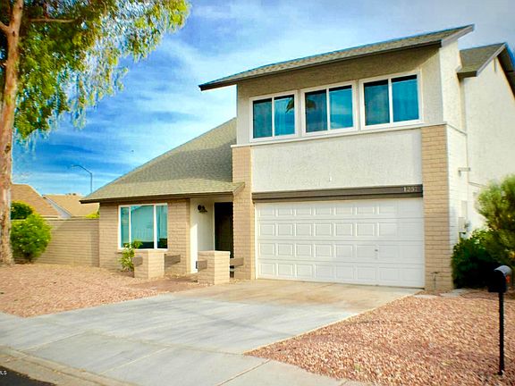 2nd image of 1251 W Madero Ave