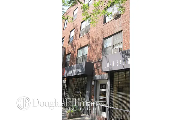 Rented by Douglas Elliman | media 31