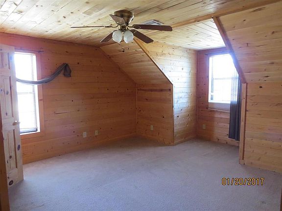 5th image of 340 Cool Shady Dr