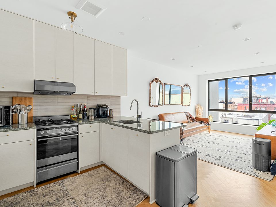 1st image of 737 Bergen St APT 4B