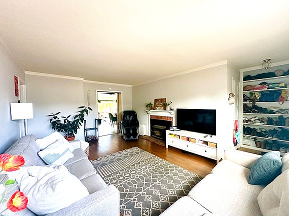 Living room with fire place