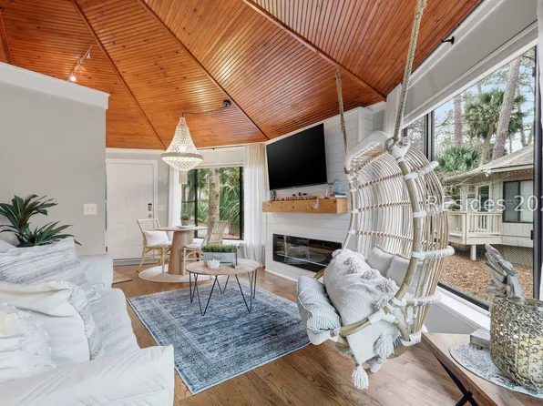 25 Night Heron Ln, Hilton Head Island, SC 29928